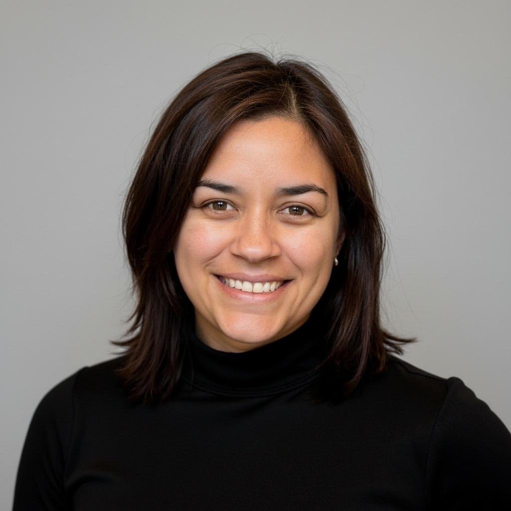 headshot of Carolina Brea