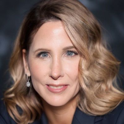Karen Hanrahan head shot